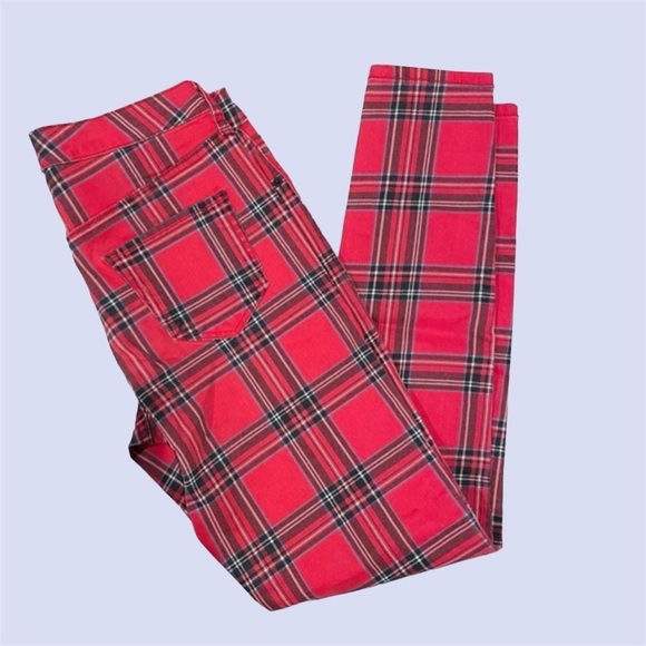 Red plaid pants - Picture 1 of 6